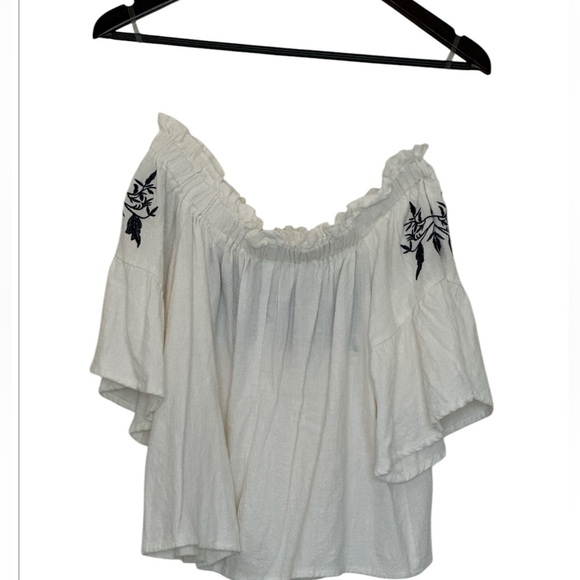 Altar’d State White & Navy Boho Blouse, Small - Picture 8 of 8